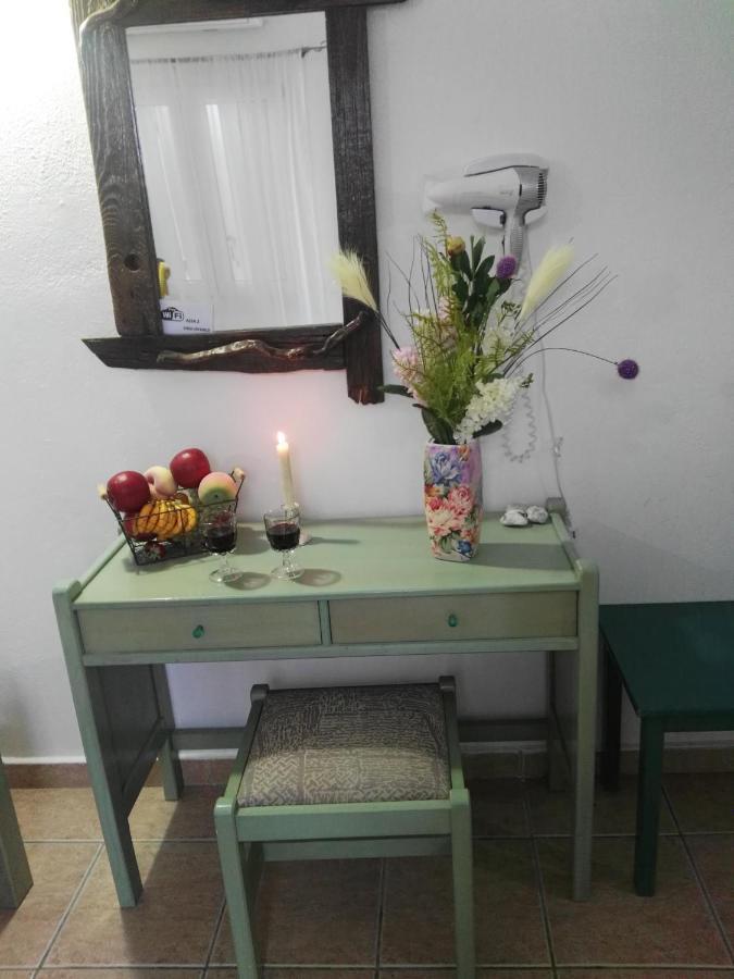 Moments Rooms Adamantas  Exterior photo
